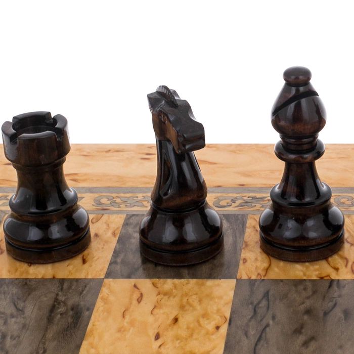 Karelian birch chess set "Classics"