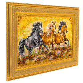 Картина из янтаря "Кони"