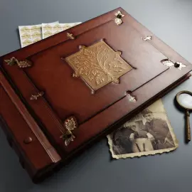 Photo album made of genuine leather "Tree" with inlay