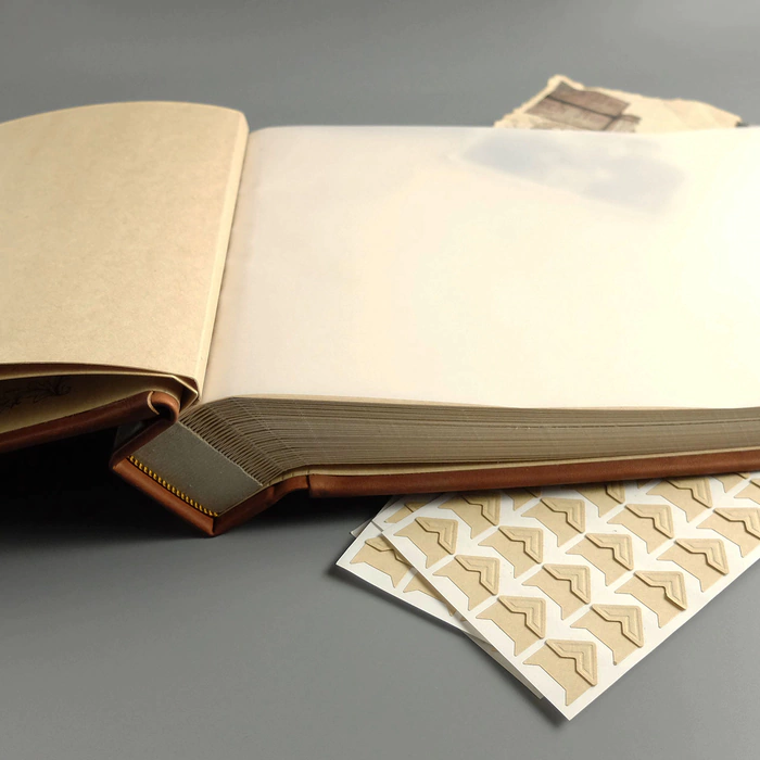 Genuine leather photo album "Family"