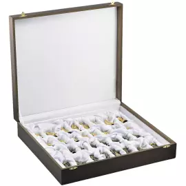 Шахматы из лазурита "Средневековье" с фигурами из бронзы