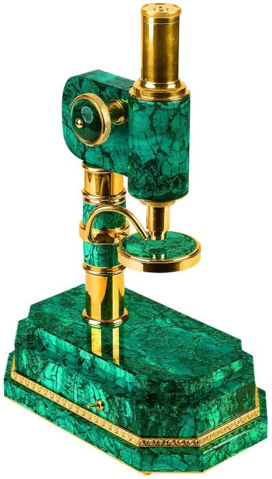 The microscope is malachite