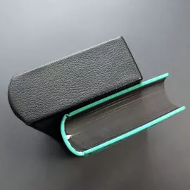 Книга в кожаном переплёте "Избранное" офорты Сергея Трубина, Э.А.По