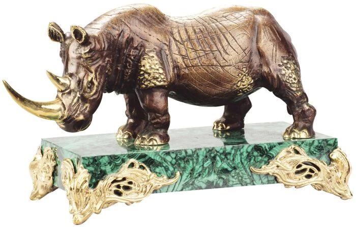 Animalistic sculptures