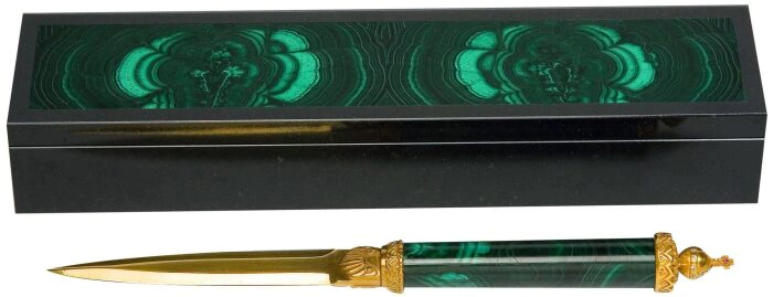 A paper knife "Tsarsky" with a case