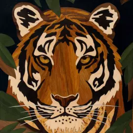 Нарды из тонированной карельской березы "Тигр" средние