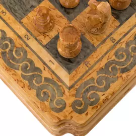 Шахматы из карельской березы "Волна" с орнаментом
