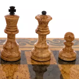 Шахматы из карельской березы "Волна" с орнаментом