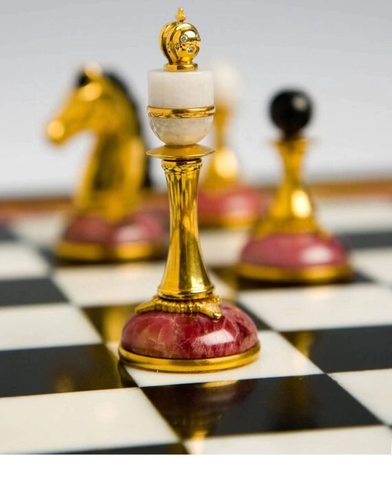 Rhodonite chess "Classic plus"