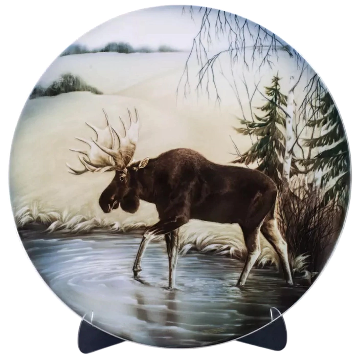 Decorative porcelain dish "King of the forest. The Moose"