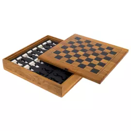 Chess author's "Sinkini"