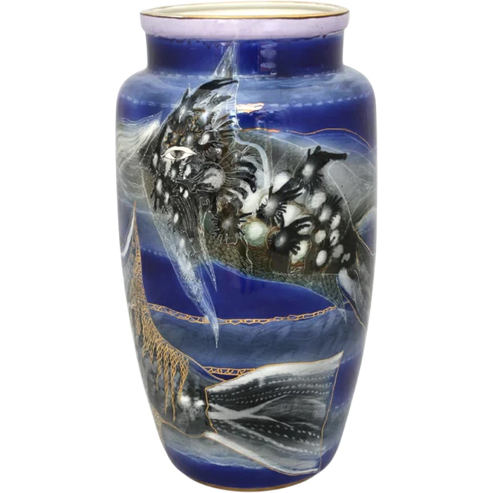 Porcelain vase "Chinese" with a pattern of "Fish"