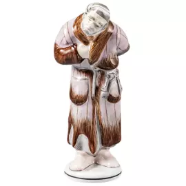 Статуэтка фарфоровая "Плюшкин"