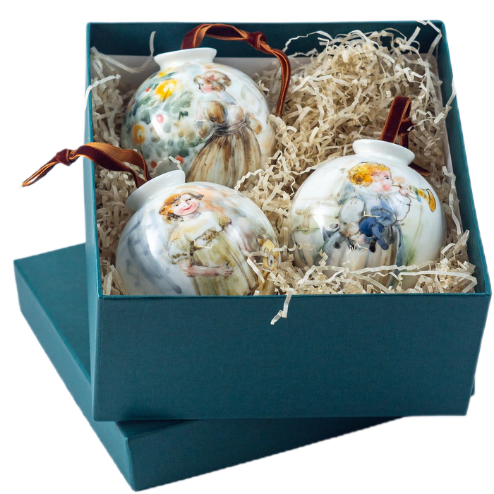 Set of Christmas balls made of porcelain "Retro-childhood" 3 pcs.