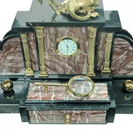 Набор настольный из яшмы "Георгий Победоносец"