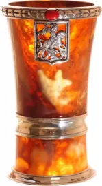 Стопка для водки из янтаря "Георгий Победоносец"