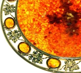 Блюдо из янтаря "Виноградное"