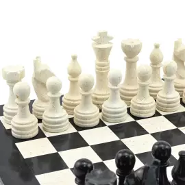 Шахматы из мрамора и ракушечника "Премиум"