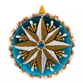 Set of 5 Christmas Tree toys in a red gift box