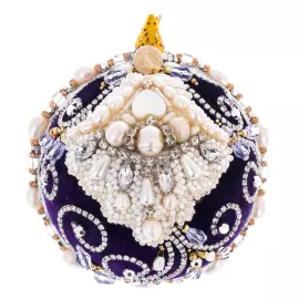 Set of 5 Christmas Tree toys in a red gift box