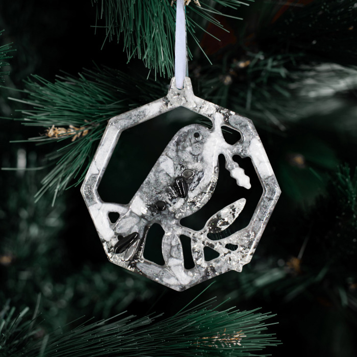 Набор ёлочных игрушек из обсидиана и смолы "Новогодний" коллекции "Stories" 3 шт