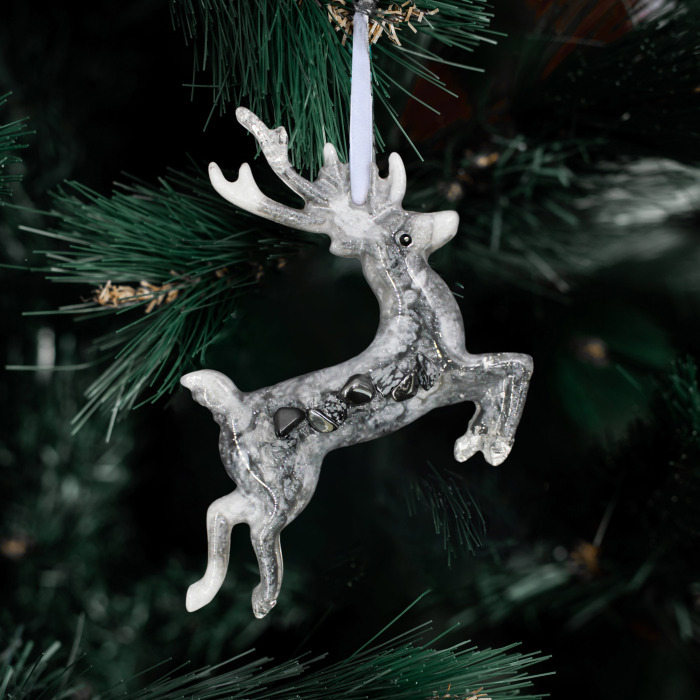 Набор ёлочных игрушек из обсидиана и смолы "Новогодний" коллекции "Stories" 3 шт