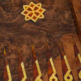 Нарды из корня ореха и янтаря "Орнамент" из коллекции "Легенды Мира"