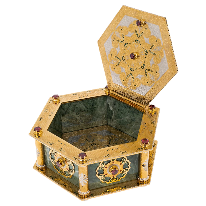 Chest of jade "Vostok" with cubic zirconia, Zlatoust