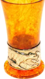 Стопка для водки из янтаря "Медведи"