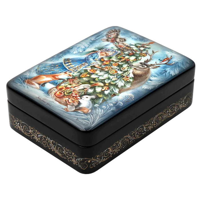 Box "Magic winter" by Yuriev, Fedoskino