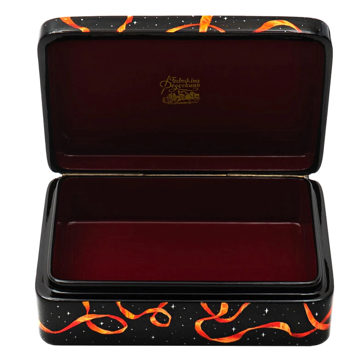 Tyurin's "Marie" jewelry box, Fedoskino