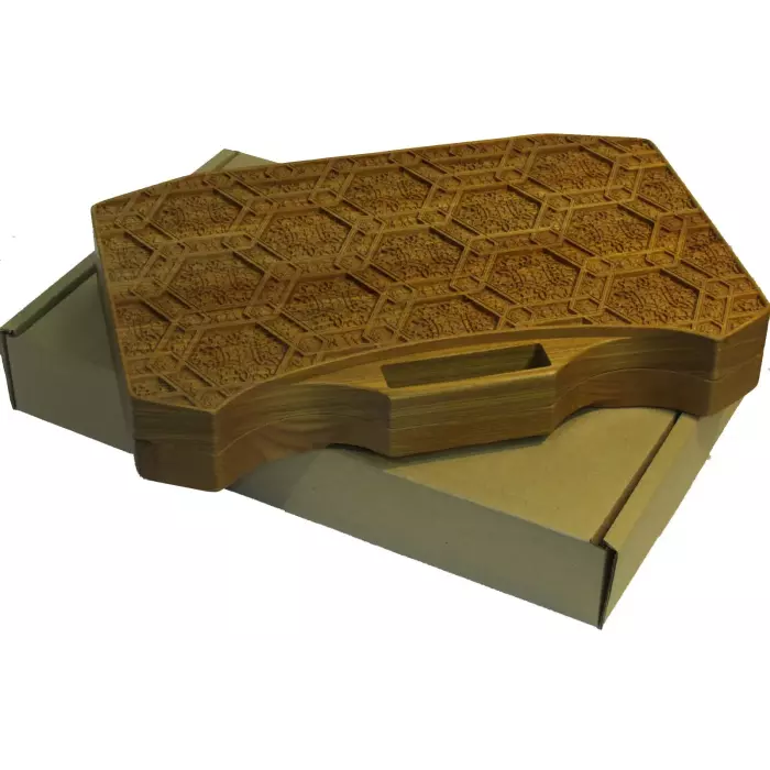 The Arch of the General Staff poker set