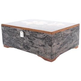 Шкатулка из тонированной карельской березы "Лилия"