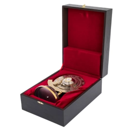 Часы "Вечный календарь" на подставке из яшмы, Златоуст