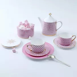 Шкатулка фарфоровая "Идиллия. Астра"