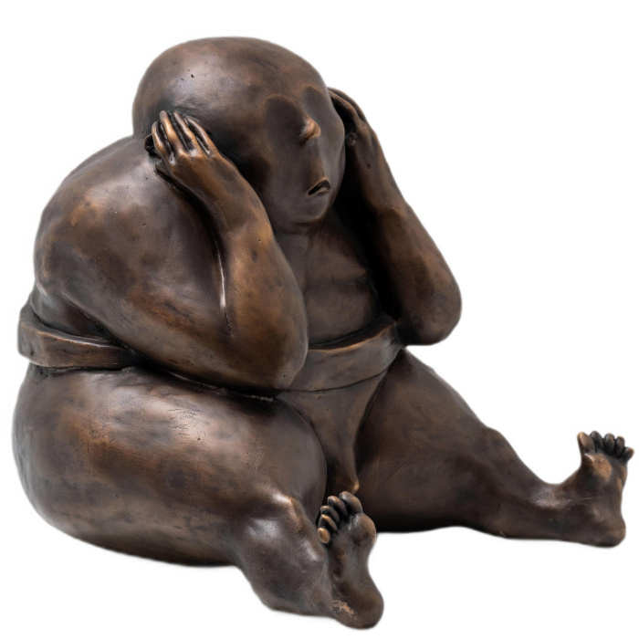 Авторская скульптура из бронзы ''Защити свой внутренний мир - 2''