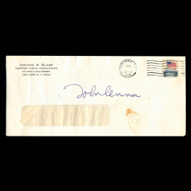 Конверт с автографом певца Джона Леннона