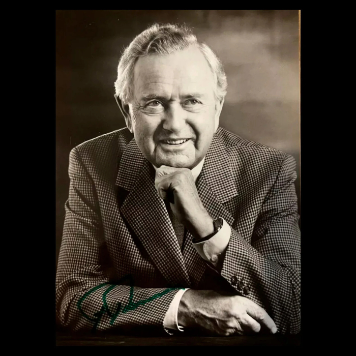 Фото с автографом автоконструктора и инженера Фердинанда Порше