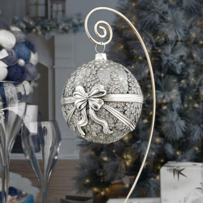 Набор серебряных елочных шаров "Зимние забавы" 4 шт