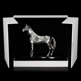 Статуэтка из серебра "Конь. Ахалтекинец"