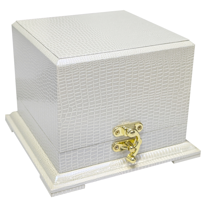 Рюмка в серебряной подставке "Пушка"