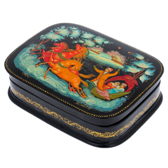 Шкатулка "Тройка" Марова, Палех