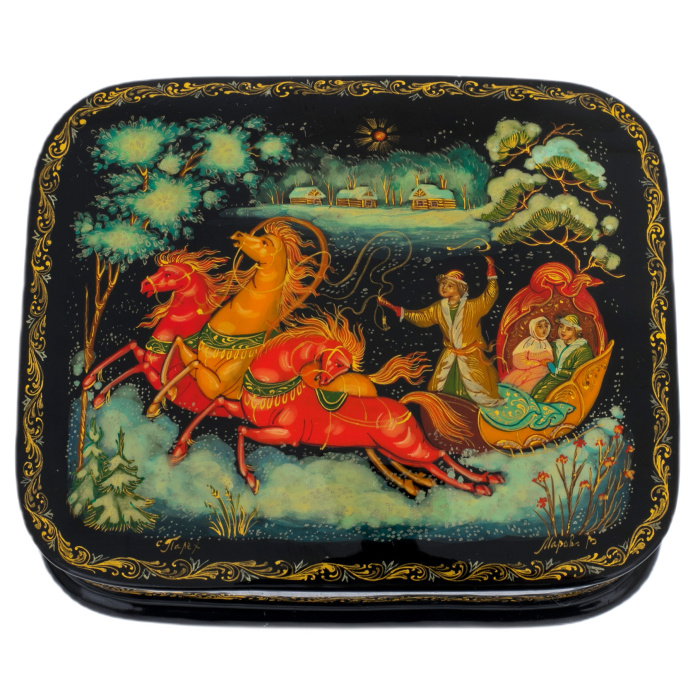 Шкатулка "Тройка" Марова, Палех