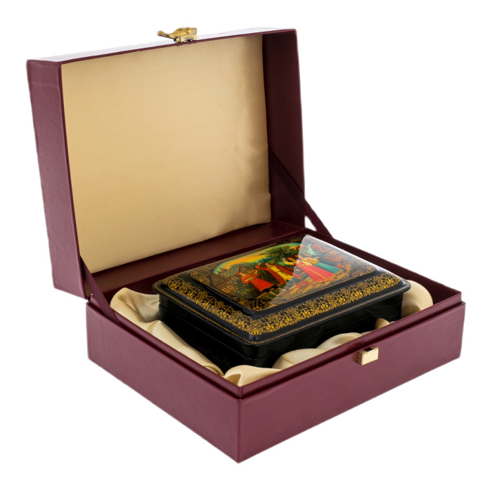 Шкатулка "Гуляние" Белова, Палех