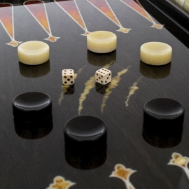 Нарды из мореного дуба "Лев" коллекция "Дикая природа"