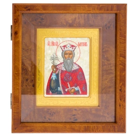 Икона на натуральном перламутре "Святой князь Владимир" в золотой раме и киоте