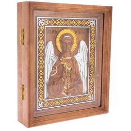 Икона из березы "Ангел Хранитель" в киоте