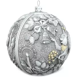 Серебряный елочный шар "Белочка с орешками" с позолотой