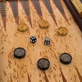 Нарды из карельской березы "Тигр" средние