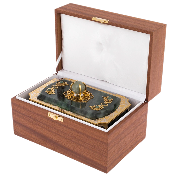 Jade casket "Power" Zlatoust